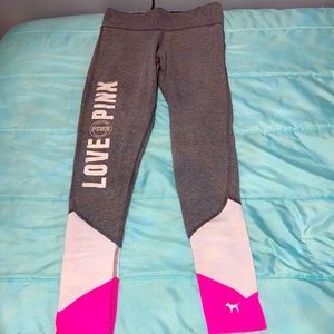 Cute women’s love pink stretch pants 💕